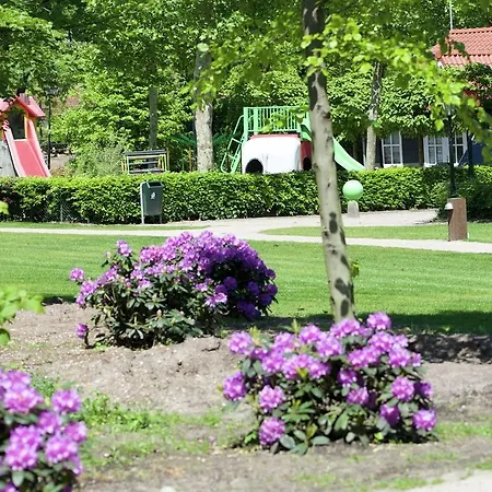 Semesterbostad Characteristic With A Terrace At Bedafse Bergen